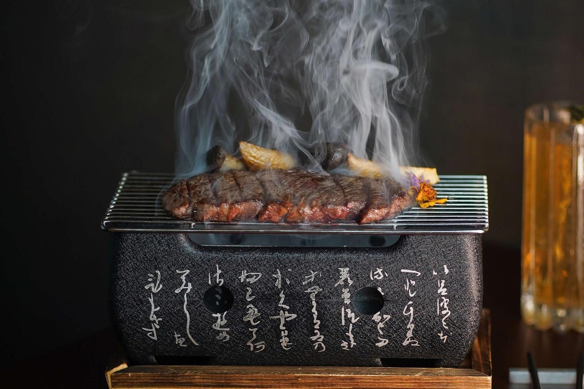 Waldorf Astoria Ras Al Khaimah Eksteriør billede A small tabletop grill